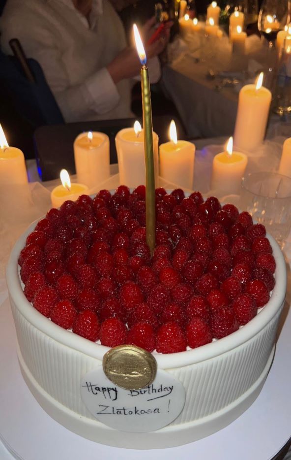 Martina Dulčić rođendanska torta.jpeg