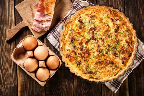 FINA I BRZA VEČERA: Quiche lorraine je klasična francuska slana pita, a sastojke već imate u kuhinji