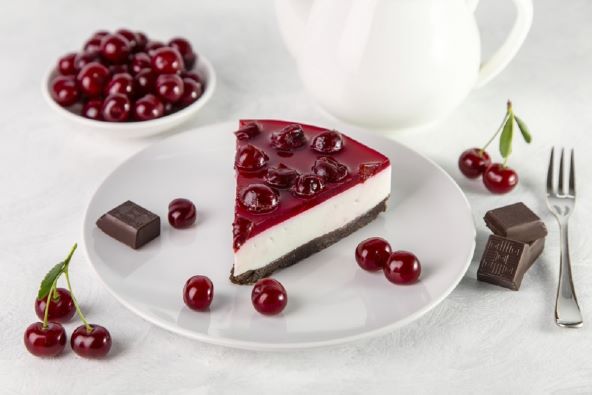 Čokoladni cheesecake s višnjama kojem je nemoguće odoljeti