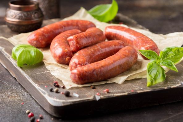 Kako pravilno kuhati kobasice otkriva kraljicin kuhar
