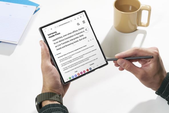 Samsung Galaxy Z Fold62.jpg