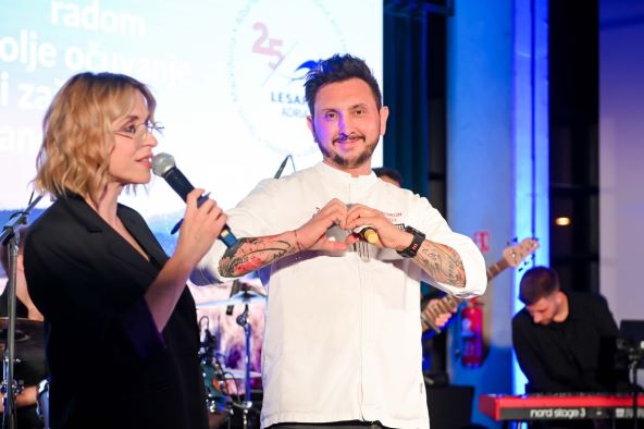 Iva Šulentić i Goran Kočiš.jpg