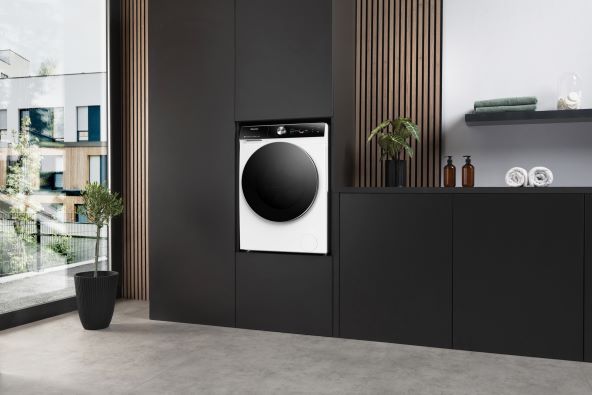 hisense_wm_ambient_wf7s1247bw.jpg