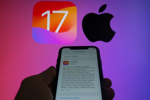 Apple iPhone iOS 17.2.1 (1).jpg