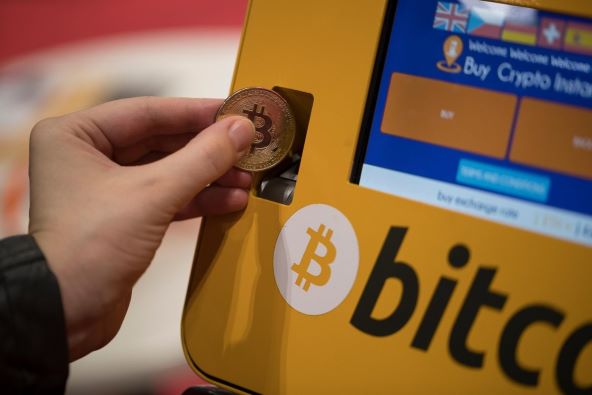 Kripto bankomat (3)