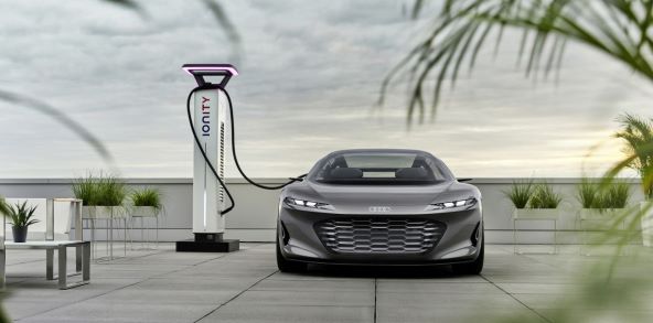AUDIJEV NOVI KONCEPTNI AUTOMOBIL: Može (i) sam voziti
