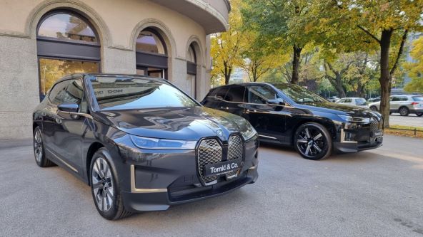 OTKLJUČAVA SE S IPHONEOM U Zagrebu predstavljen novi BMW iX