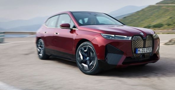 BMW iX.jpg