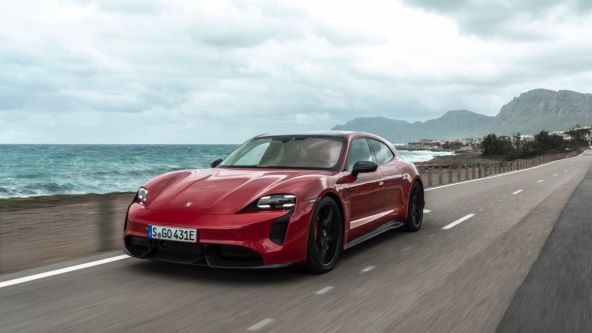 Porsche Taycan GTS Sport Turismo.jpg