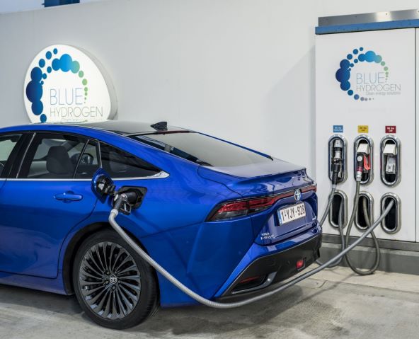 Toyota Mirai.jpg