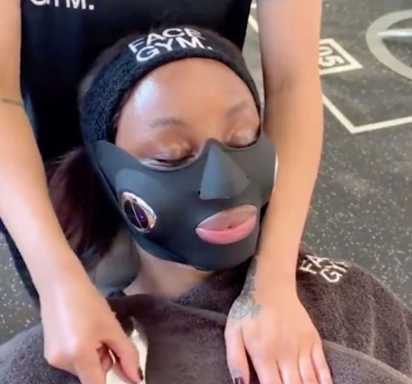Medi Lift EMS Mask (3).jpg