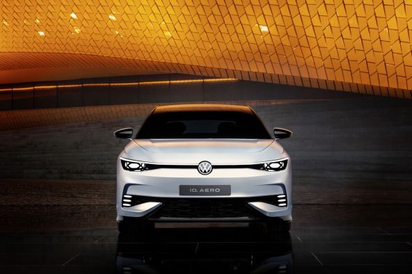Volkswagen ID. Aero (1).jpg