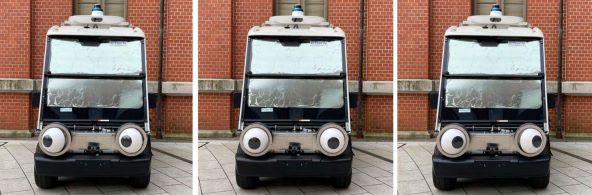 Robot oci (2).jpg
