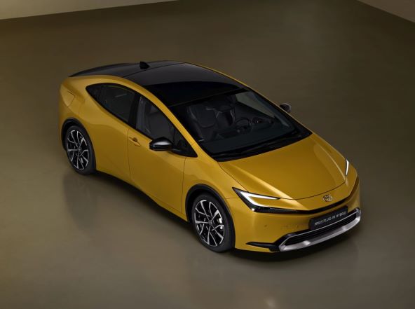 Toyota Prius 2023 (4).jpg