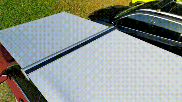 Solar-Powered Electric Retractable Car Umbrella (2).gif