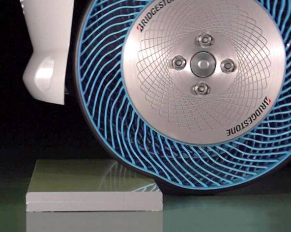 Bridgestone Air Free Concept (1).jpg