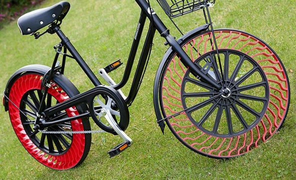 Bridgestone Air Free Concept (4).jpg