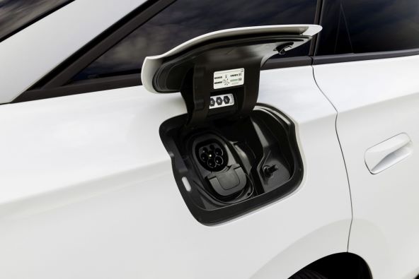 Volkswagen ID.7 (15).jpg