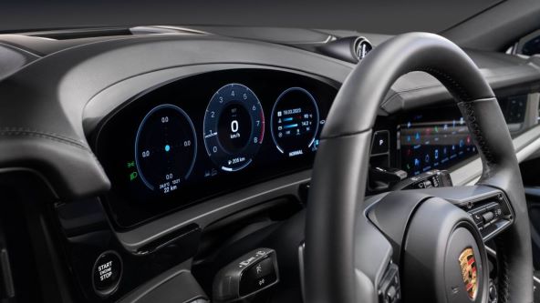 Porsche Cayenne 2023 (15).jpg