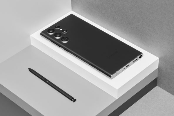 Samsung Galaxy S22 Ultra.jpg