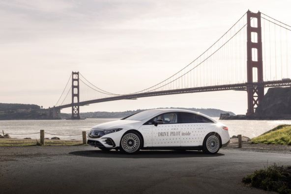 Mercedes-Benz S-klasa automatizirana voznja samostalna autonomna (5).jpg
