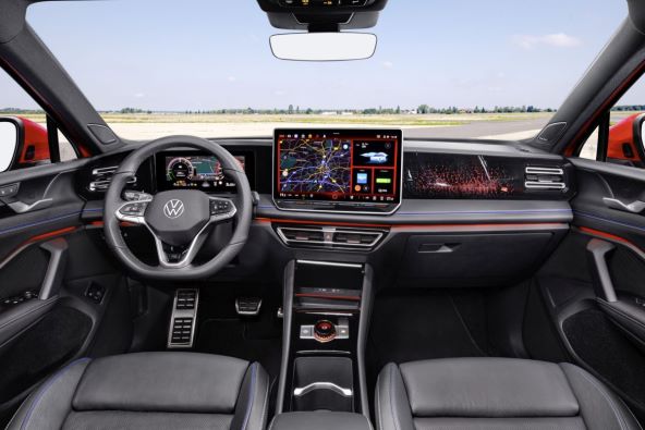 Volkswagen Tiguan (5).jpg