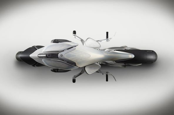 Yamaha Motoroid2 (3).jpg