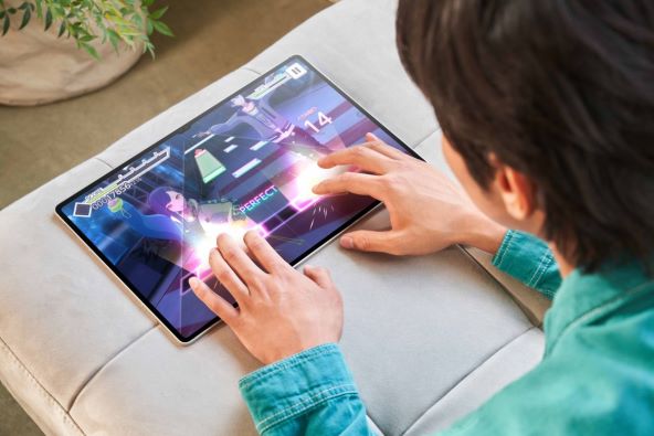 Samsung Galaxy Tab S9 Ultra (2).jpg