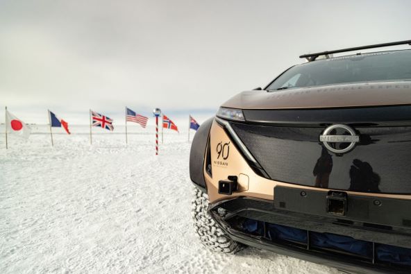 Nissan Ariya EV (7).jpg