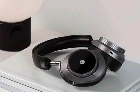 Master & Dynamic MW75 Neuro (3).jpg