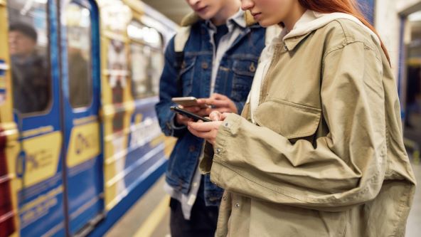 STRAH VAS JE POKAZATI ŠTO IMATE NA EKRANU? Više ne morate strahovati da će drugi vidjeti sadržaj vašeg smartphonea