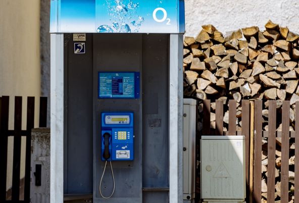 KRAJ JEDNE ERE Demontirali su i posljednju telefonsku govornicu u Češkoj