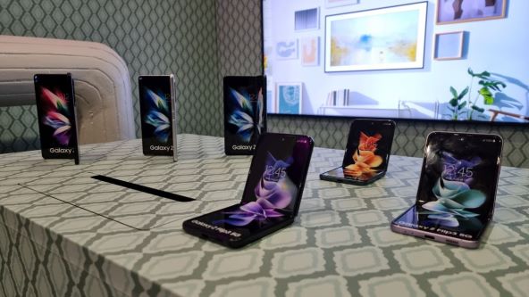 Samsung Galaxy Z Flip3 5G