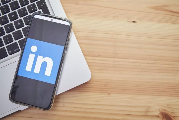LinkedIn (2)