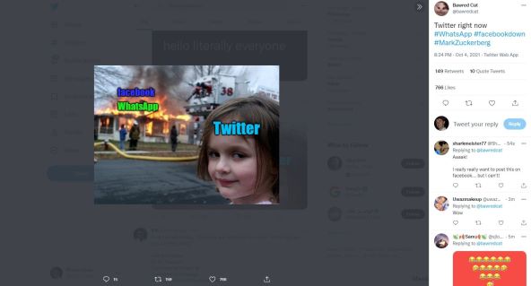 #facebookdown (23)