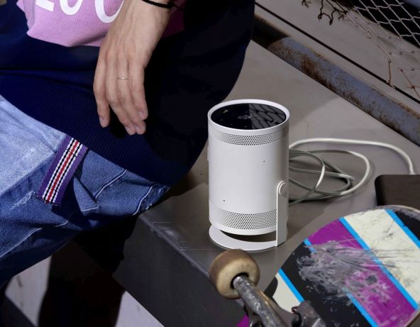 Samsung The Freestyle_Lifestyle_2.jpg