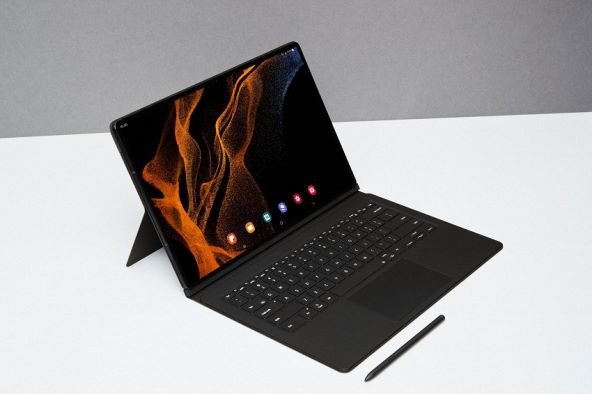 Samsung Galaxy Tab S8 Ultra s Book Cover tipkovnicom.jpg