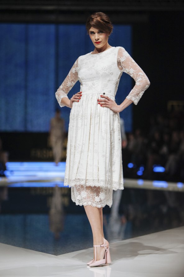 Ženstvena moda Aleksandre Dojčinović 