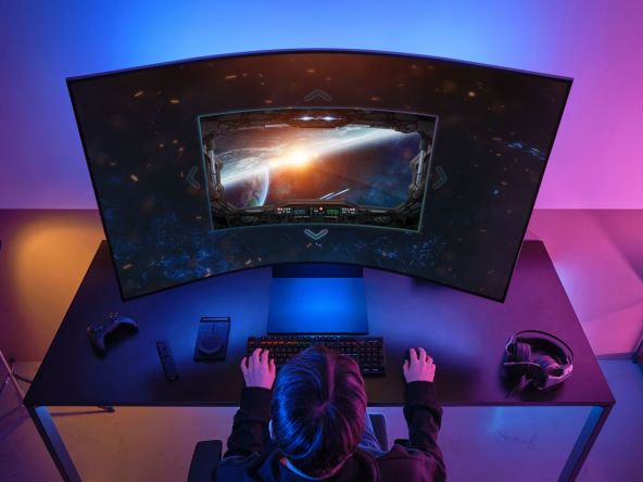 Samsung Odyssey Ark (5).jpg