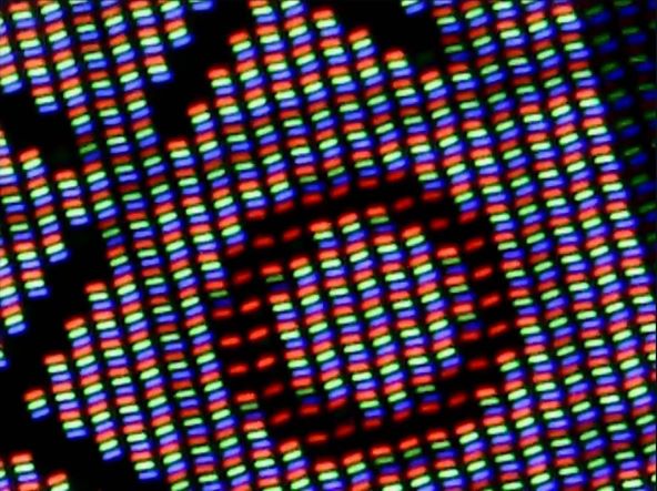 AMOLED I IPS LCD (4).jpg