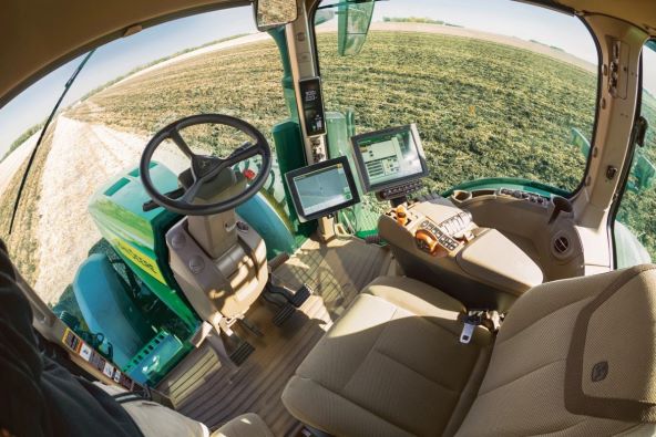 John Deere traktor (2).jpg