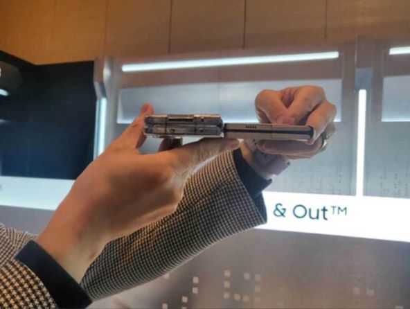 Samsung Flex In and Out (4).jpg