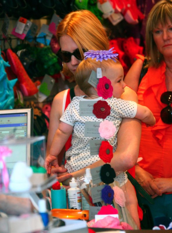 January Jones - društveno angažirana mama 