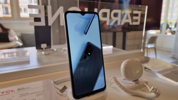 TCL 40R 5G (7).jpg