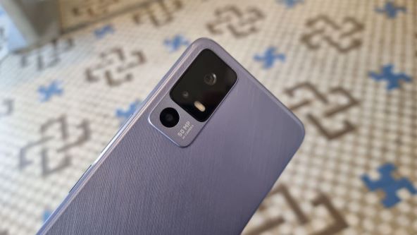 TCL 40R 5G (9).jpg