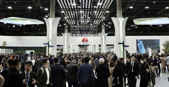 Huawei MWC23 Barcelona.jpg