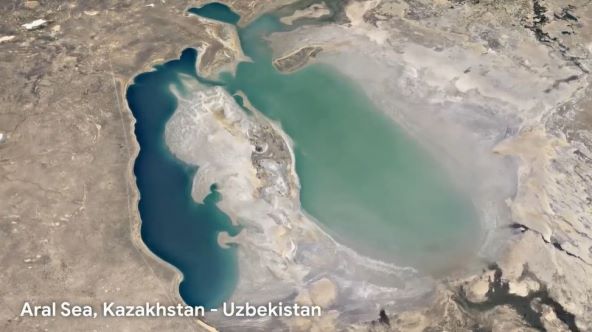 Aralsko jezero, Kazakhstan - Uzbekistan.jpg