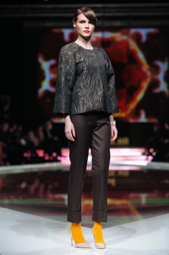 Ženstvena moda s potpisom domaćih dizajnera...