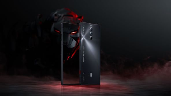 REDMAGIC 8S Pro Midnight (3).jpg