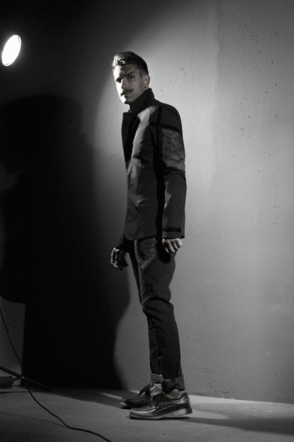 Redatelj i glumac Miran Kurspahić u ulozi modela 